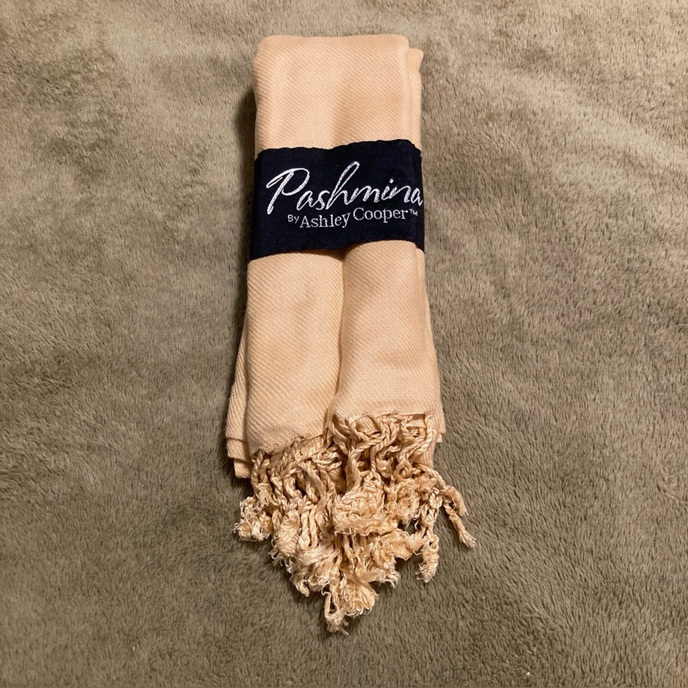 NWT Vintage Pashmina by Ashley Cooper Shawl Wrap Scarf